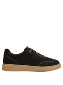Zapatillas de mujer en negro, taco plano de 2 cm, ideales para jeans o faldas.