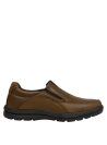 mocasín masculino café cuero para un look relajado y cómodo en jeans