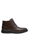 Botín café para hombre, taco plano de 3 cm, combina bien con jeans o chinos.