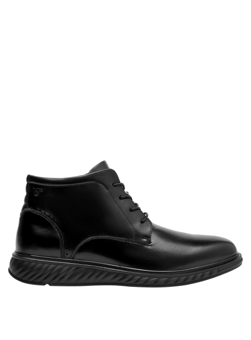 Botín de cuero negro, diseño anatómico para hombre, recomendado para uso diario y ocasiones elegantes.