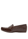 mocasín café para mujer, estilo formal, ideal para uso diario, cuero suave, taco plano, comodidad prolongada.