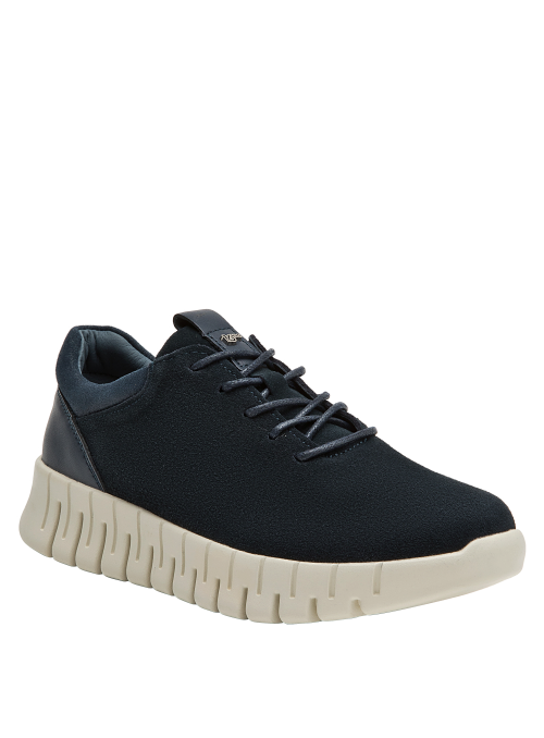 Zapatilla de cuña azul para mujer, estilo casual, ideal para actividades urbanas.