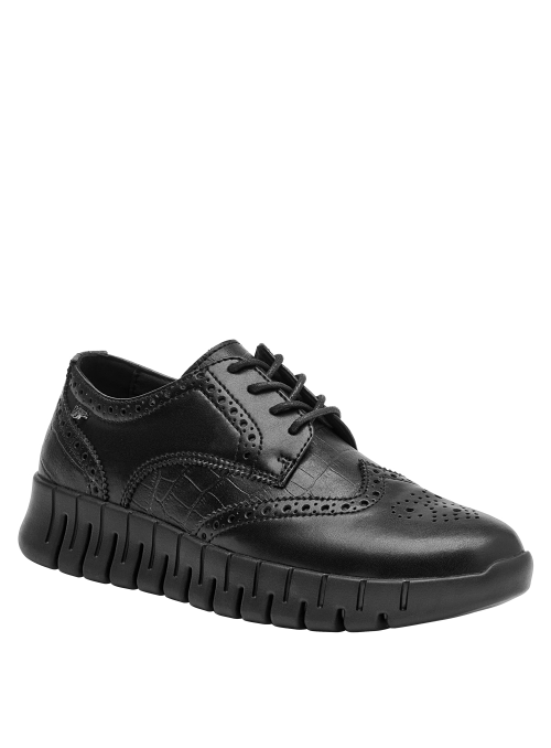 Zapato cuña negro mujer, estilo urbano y casual, adecuado para ocasiones informales y elegantes.