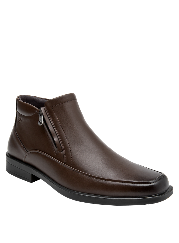 Botín casual de cuero café para hombre, cómodo y fresco, perfecto para jeans.