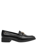 mocasín negro mujer cuero taco plano estabilidad comodidad rutina