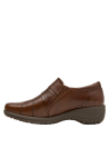 Zapato café para mujer, taco bloque de 4.5 cm, cuero, ideal para un look elegante y cómodo.