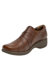Zapato café para mujer, estilo formal, cuero, ideal para actividades laborales.