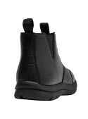 Botín negro de cuero para hombre, estilo versátil, adecuado para el trabajo y salidas informales.