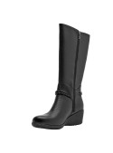Botas de mujer negras de cuero, estilo casual, ideales para actividades urbanas.