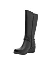 Botas de mujer negras de cuero, estilo casual, ideales para actividades urbanas.