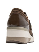 zapatillas de cuero café para mujer, diseño anatómico, perfectas para un look moderno.