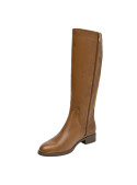 Bota de mujer camel de cuero, estilo casual, ideal para uso diario.