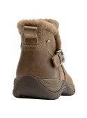 Calzado casual taupe de cuero para mujer, diseñado para un uso prolongado y confort diario.