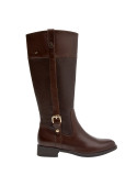 bota de cuero café para mujer, taco plano de 2.5 cm para comodidad diaria.