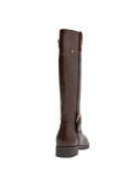 bota café de cuero para mujer con diseño anatómico, confort en cada paso.