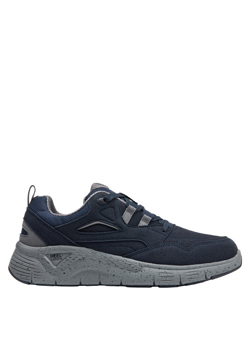 Zapatilla ligera azul para hombre, diseñada para mantener los pies frescos en actividades cotidianas.