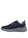 Zapatilla sintética azul para hombre, perfecta para un estilo relajado y cómodo.