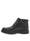 Calzado masculino negro, botín casual, taco plano de 5 cm, ideal para caminar con confort.