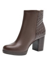 Botín mujer café casual de cuero, ideal para looks diarios y actividades informales.