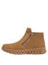 Calzado femenino camel, botín con detalle de cremallera, ideal para un estilo moderno y funcional.