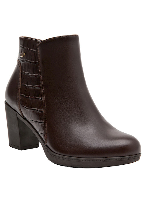 botines casuales para mujer en color moro, con diseño en cuero suave y paneles en relieve