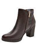 mujer botines color moro casual en cuero, ideales para uso diario y combinar con jeans o vestidos