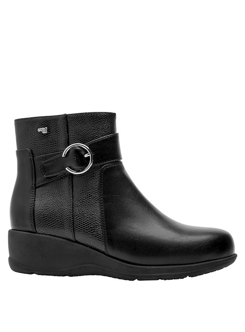 calzado negro de cuña para mujer, material sintético, ideal para un look casual