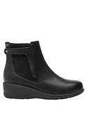 Botines sintéticos negros para mujer, combinan con suéteres ligeros.