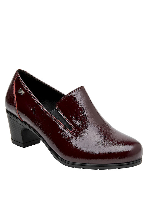 Zapatos burdeos de cuero para mujer, diseño anatómico y cómodo para el día a día en la ciudad.