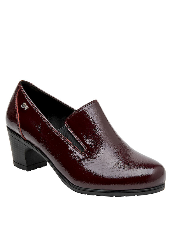 Zapatos burdeos de cuero para mujer, diseño anatómico y cómodo para el día a día en la ciudad.
