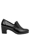 Calzado formal negro de mujer, con punta redonda y 6 cm de elevación para mayor confort.