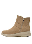 Calzado sintético beige femenino, diseño anatómico para comodidad diaria.