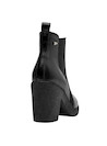 Calzado negro para mujer, botines de cuero, perfecto para looks elegantes y cómodos.