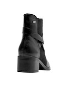 Botines negros para mujer, diseño atemporal, perfectos para un look diario.