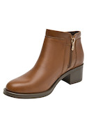 Botines de cuero camel para mujer, estilo casual, ideales para la vida urbana.