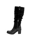 Calzado femenino negro, diseño anatómico, perfecto para el día a día.