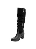 Botas de cuero negro para mujer, estilo casual, ideales para actividades urbanas.