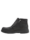 Calzado masculino negro, estilo casual, adecuado para oficina o salidas informales.
