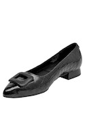 Bailarinas negras formales de cuero para mujer, ideales para uso diario y eventos elegantes.