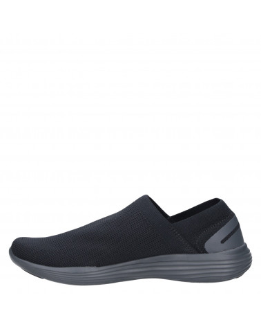 Zapatilla Hombre V133 16 Hrs negro