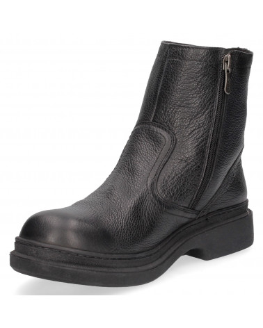 Calzado utilitario de hombre, cuero negro, versátil para uso diario o trabajos que requieren resistencia.