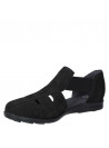Sandalia negra de cuero para mujer, estilo casual, taco plano de 2 cm.