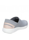 punta redonda y forro textil de zapatilla gris casual