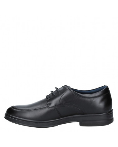 Zapato Derby negro de cuero, diseño masculino para eventos formales.
