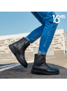 Botín negro de hombre en cuero, diseño robusto y minimalista, ideal para un estilo casual y utilitario.
