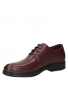 Cuero marrón del zapato Derby masculino, perfecto para un look de vestir.