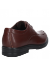 Zapato Derby de cuero marrón para hombre, estilo vestir, cómodo y elegante.
