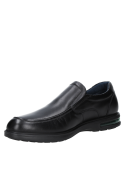 Elegante zapato negro para hombre, ligero y con protección extra.