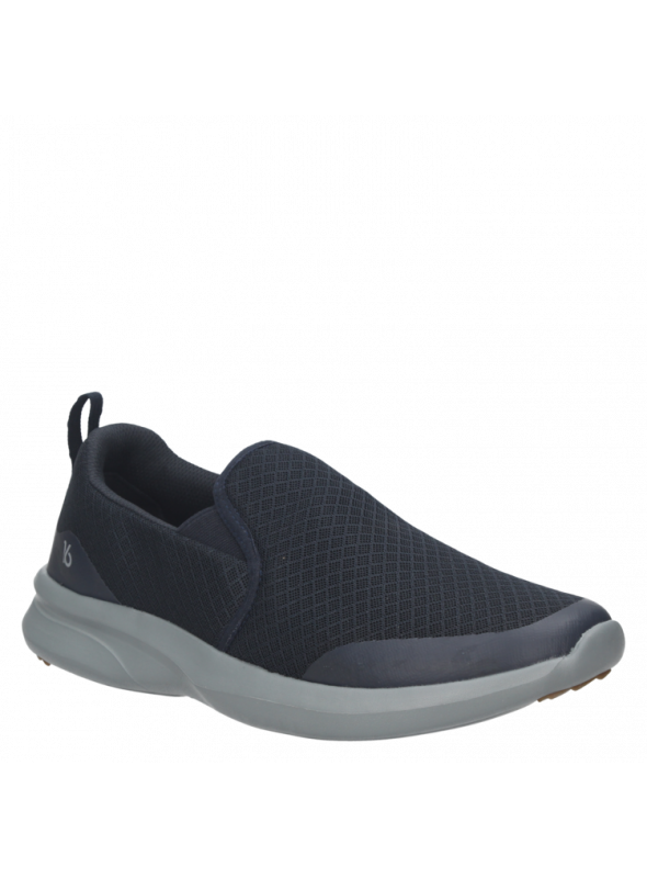 zapatilla negra masculina, forro textil, estilo urbano, perfecta para uso diario.